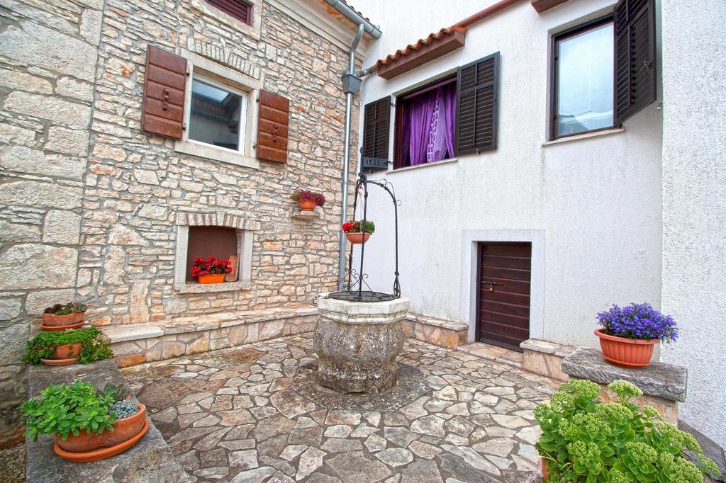 Apartman Orbanići Buitenkant foto