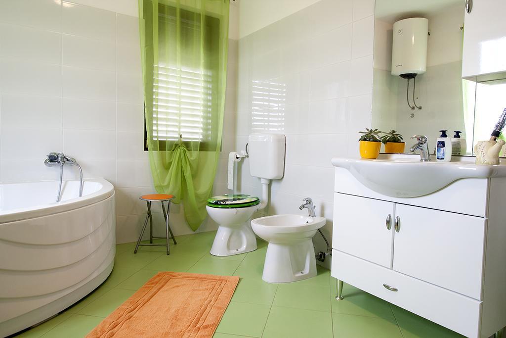 Apartman Orbanići Buitenkant foto